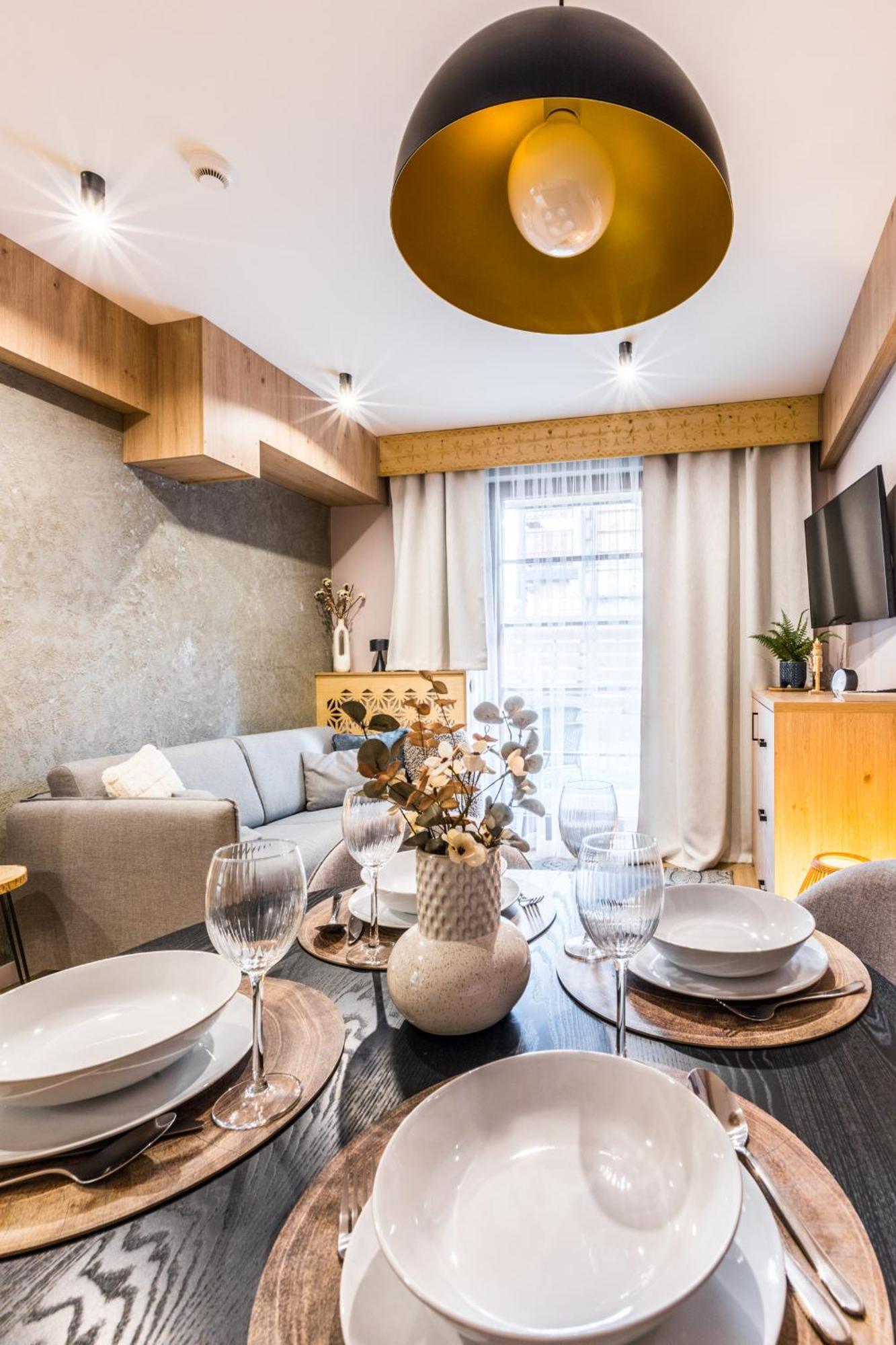 Aparthotel Lucylla Закопане Экстерьер фото