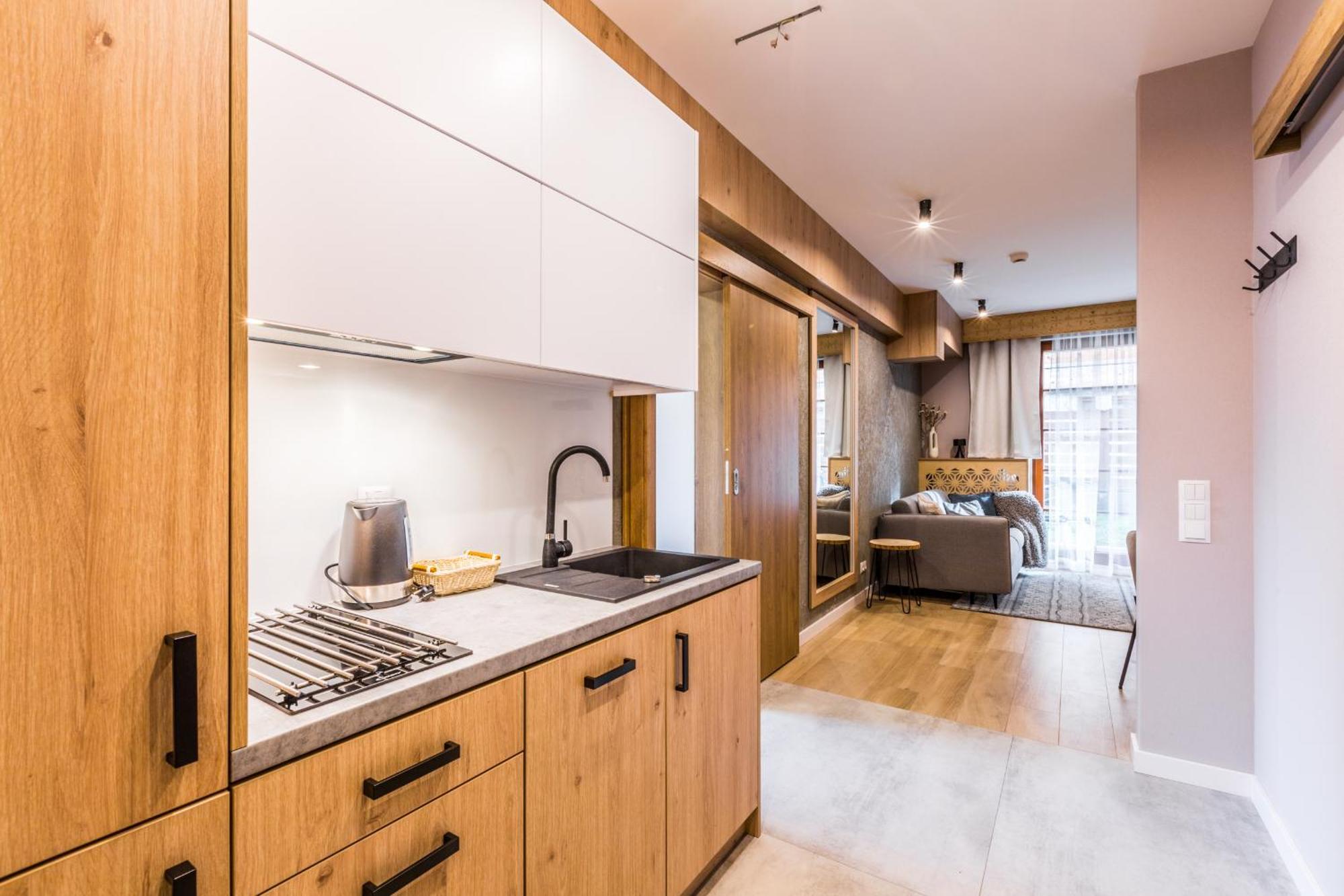 Aparthotel Lucylla Закопане Экстерьер фото