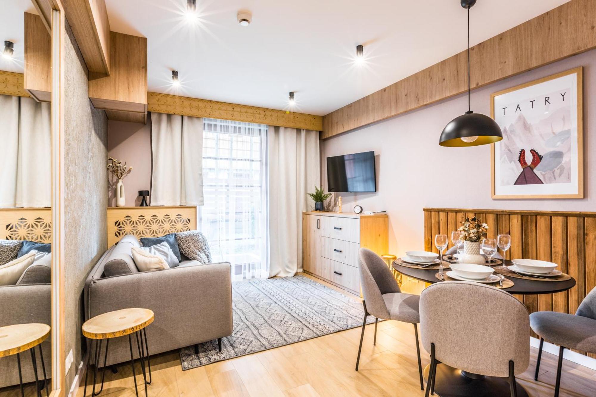 Aparthotel Lucylla Закопане Экстерьер фото