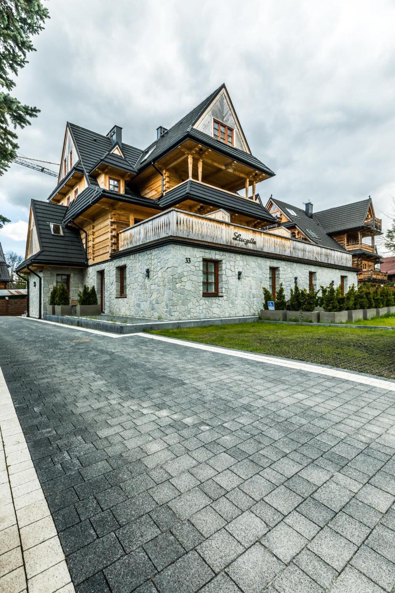 Aparthotel Lucylla Закопане Экстерьер фото